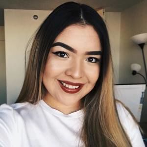 Meet your Posher, Tania